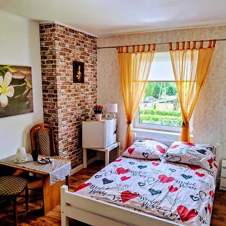 Agat, Parking, Plac Zabaw * Karwieńskie Błoto