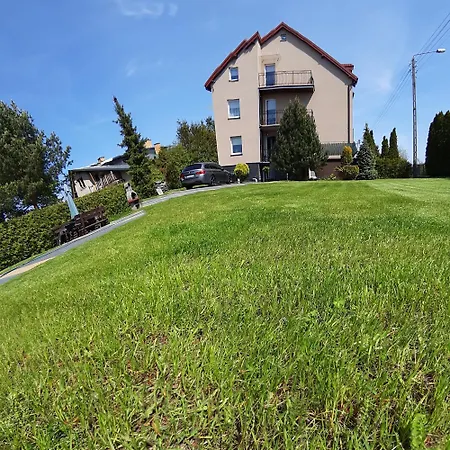 Agat, Parking, Plac Zabaw 홈스테이