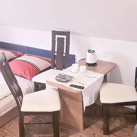 Agat, Parking, Plac Zabaw Accommodatie bij particulieren