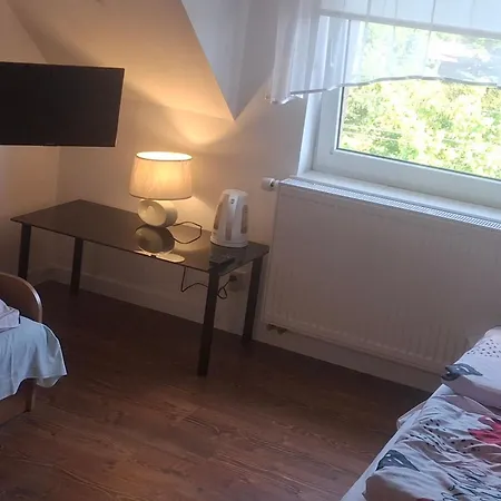 Agat, Parking, Plac Zabaw *