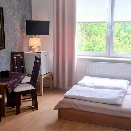 Agat, Parking, Plac Zabaw 홈스테이 *