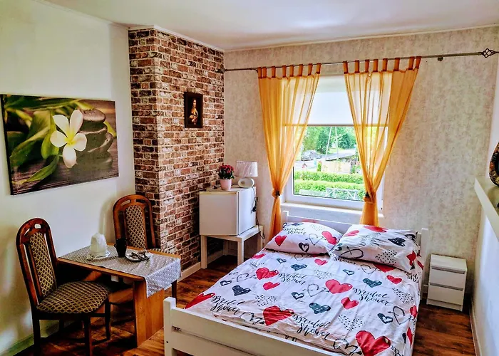 Agat, Parking, Plac Zabaw * Karwieńskie Błoto