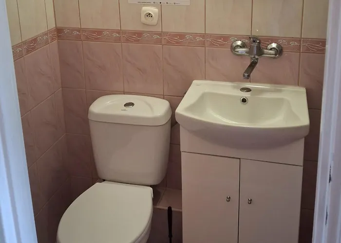 Agat, Parking, Plac Zabaw