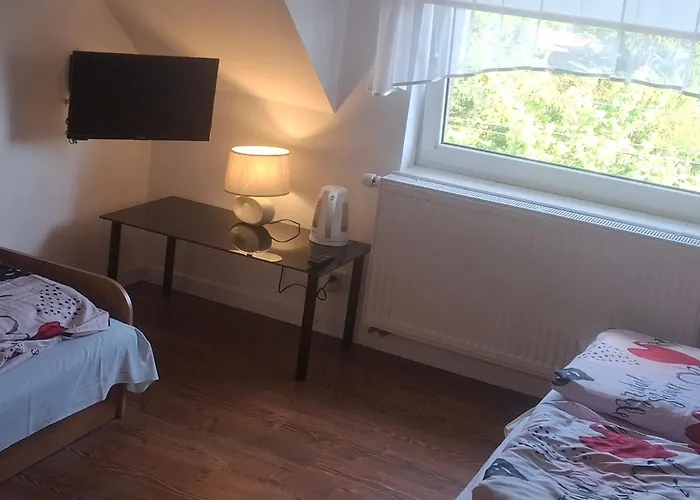 Agat, Parking, Plac Zabaw *